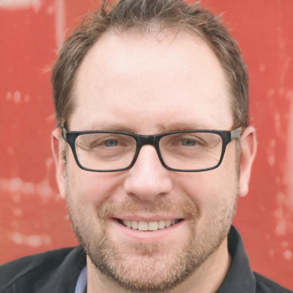 Callum Devereux, Co-Founder and Startup Finance Advisor at moraviqolent